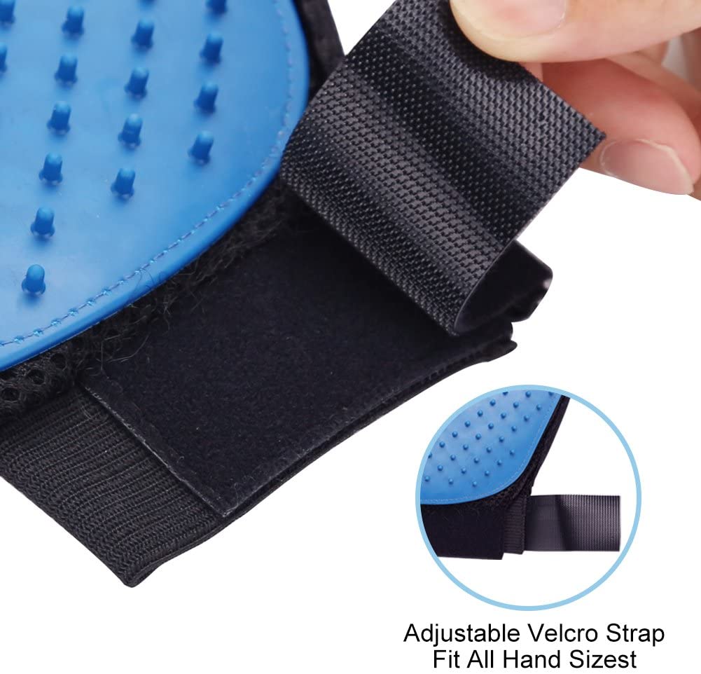 Gentle Deshedding Dog Brush Glove